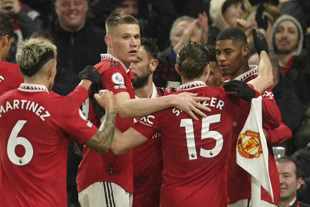 考虑到他的 考虑到他的